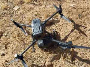  الجيش: إسقاط مسيرة محملة بمواد مخدرة قادمة من سوريا
