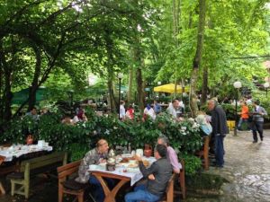 مطعم معشوقية ديغرمان سبانجا