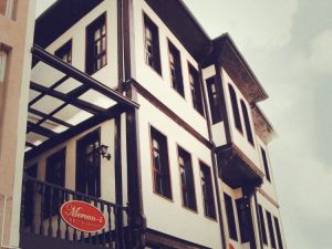 مطعم ميركان بولو