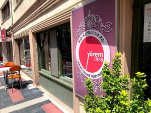 مطعم يوريم مانتي في بولو