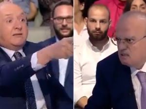 تطاير اللكمات والركلات خلال مشاجرة على الهواء بين صحفي ووزير سابق بلبنان (فيديوهات)