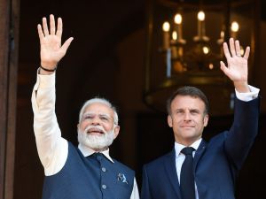 Prime Minister modi raises a toast