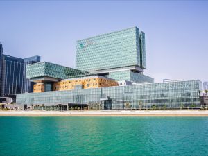 Cleveland Clinic Abu Dhabi’s Bariatric Surgery Program treats over 3,200 patients with complex chronic conditions