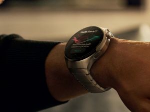 إليك كيفية توصيل سلسلة HUAWEI WATCH 4 بسهولة بأجهزة Android و iOS