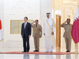 Emir of Qatar and Pm of Japan 