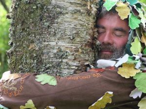 بطولة اسكتلندا لمعانقة الأشجار