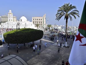 حادثة أثارت دهشة وتعجب المصلين خلال اليوم الثاني من عيد الأضحى