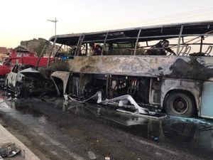 مقتل 34 شخصا على الأقل في حادث سير مروع