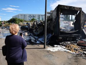 تسجيل حدوث 2560 حريقًا في الأماكن العامة، وتعرض 1350 سيارة للحرق