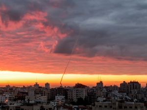 إطلاق صواريخ من غزة