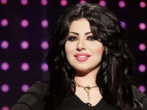 الإعلامية الكويتية حليمة بولند 