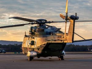 المناورات تضمنت تدريبات جوية وقتال بري وإنزال برمائي