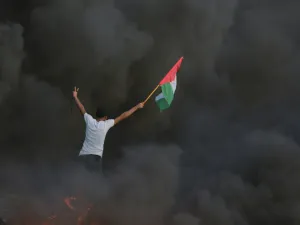 نتنياهو يستفيد من العدوان