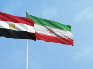 تحديد موعد أول رحلة جوية مباشرة بين طهران والقاهرة