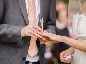 ما هي خواتم الزفاف الأكثر شعبية في عام 2023؟