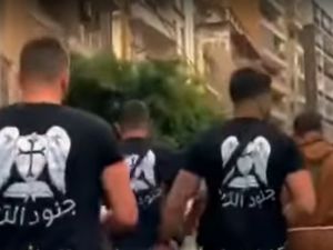 "جنود الرب" يعلنون الحرب على مروجي المثلية الجنسية في لبنان (فيديو)