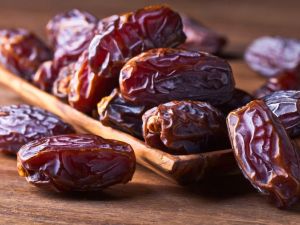 سوق الرياض الموسمي للتمور