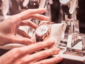 محل ساعات بالرياض