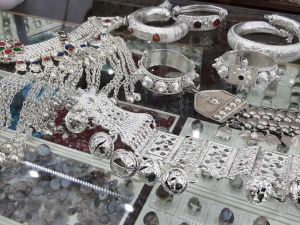 محلات فضة في الرياض