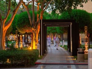 مطاعم المربع موسم الرياض