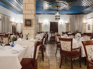 مطاعم مطار الرياض