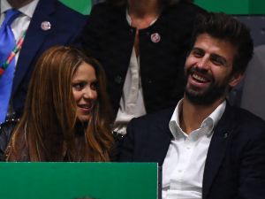 Gerard Piqué  and Shakira (AFP)
