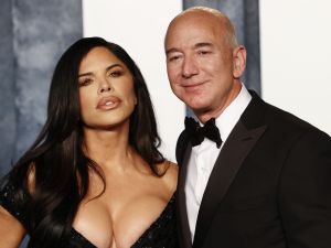 Sánchez and Bezos own a 14-acre estate in Maui