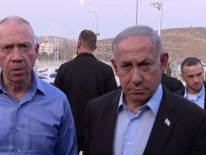 نتنياهو غالانت واثار العمليات الفلسطينية بادية عليهما