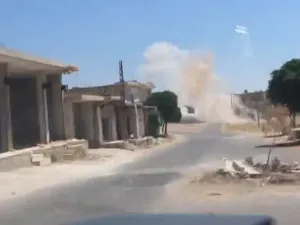 ستة قتلى من القوات السورية بهجمات لهيئة تحرير الشام في اللاذقية