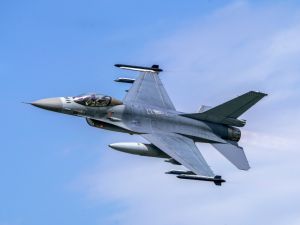 F-16 fighter