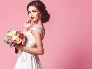 أشهر 7 أنواع من الزهور تستخدم في بوكيه العروس