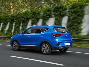 ’إم جي موتور‘ تطرح MG ZS EV الكهربائية الجديدة للعام 2024