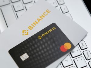 ملخص أخبار العملات الرقمية: ماستركارد تنهي شراكتها مع بينانس!