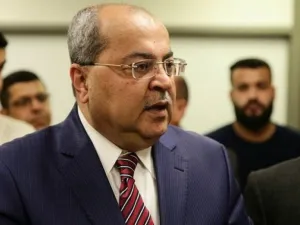 عضو الكنيست العربي في الكنيست الاسرائيلي ورئيس الحركة العربية للتغيير الدكتور احمد الطيبي 