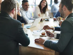 حظك اليوم وتوقعات الأبراج الخميس 5 تشرين الأول/ أكتوبر 2023