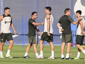 قائمة برشلونة النهائية في بطولة دوري أبطال أوروبا 2023-24