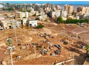 اغلاق درنة بسياج عازل- الصورة عن الفيس بوك