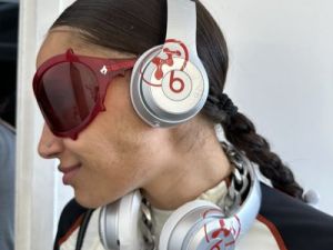 Social Media (X) designer