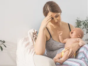 طبيب البوابة: أسباب نقص الحليب لدى النساء المرضعات 