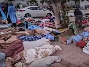  فرق الإنقاذ تعمل بجد لانتشال الجثث والبحث عن المفقودين في ظروف صعبة