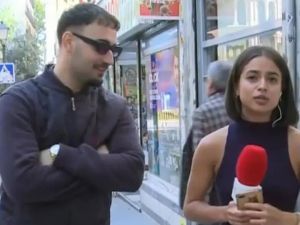 تحرش جنسي بمراسلة تلفزيونية على الهواء مباشرة خلال تغطيتها حدث