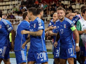 Italy's players celebrate after scoring a goal during the UEFA Euro 2024 group C qualification football match between North Macedonia and Italy, in Skopje, on September 9, 2023. (Photo by Robert ATANASOVSKI / AFP)