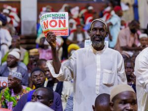 عسكريو مالي يرجئون الانتخابات الرئاسية حتى اشعار اخر