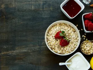 5 وصفات صحية باستخدام دقيق الشوفان