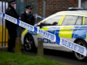 الحادث تسبب في توقف حركة المرور في الشارع المحيط