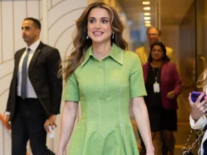 تعرفي على مجوهرات الملكة رانيا التي انتقتها مؤخرا بتصاميم عصرية  