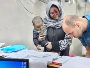 قصف منازل عائلة الفرا في خان يونس