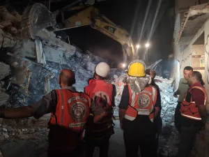  وزارة الصحة: استشهاد 1055 فلسطينياً واصابة 5184 آخرين بجراح مختلفة خلال العدوان على غزة.