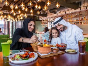 مطاعم مطار جدة الجديد