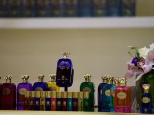 معرض العطور واجهة الرياض
